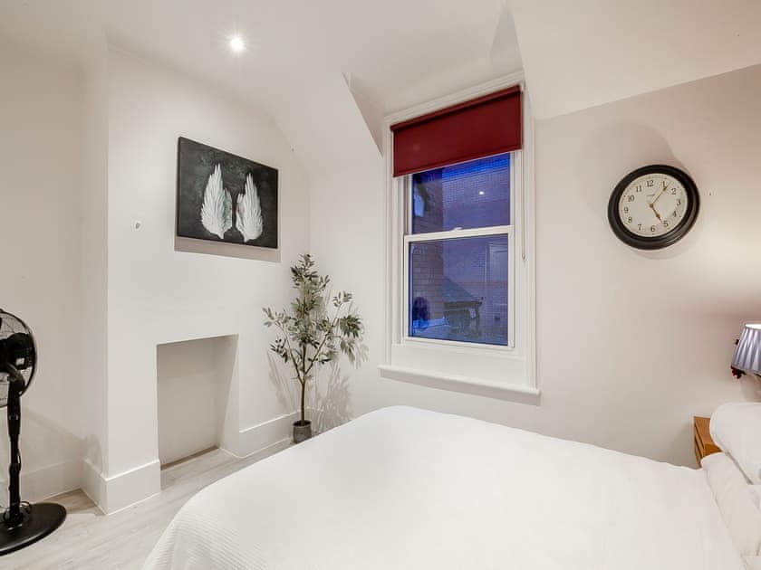Double bedroom | Dragon Pad - Snapdragon - Dragon Pad, Tunbridge Wells