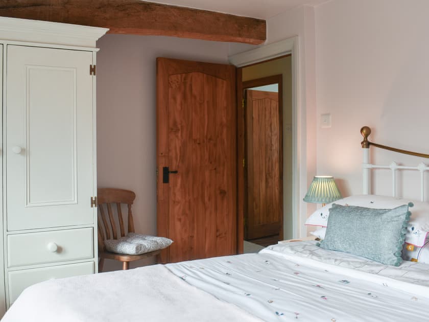 Comfortable double bedroom with wonderful views | Tophams Laithe, Conistone with Kilnsey, Grassington