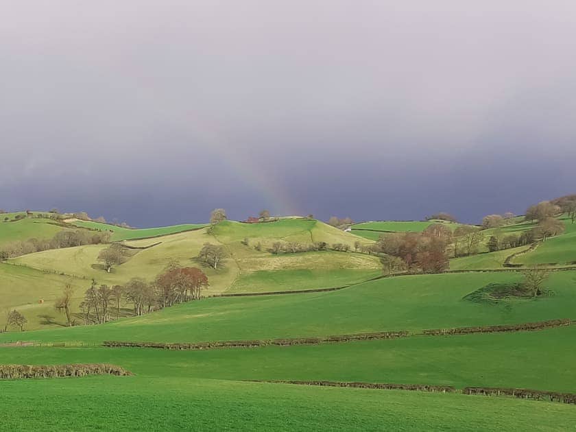 Surrounding area | Meg’s Rest, Bettws Cedewen