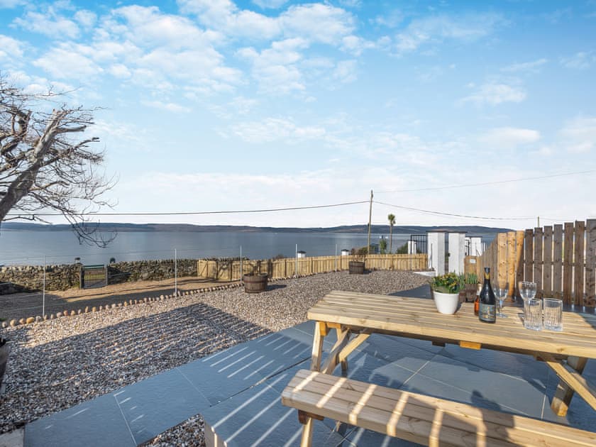 Terrace | Postbox Cottage, Lochranza