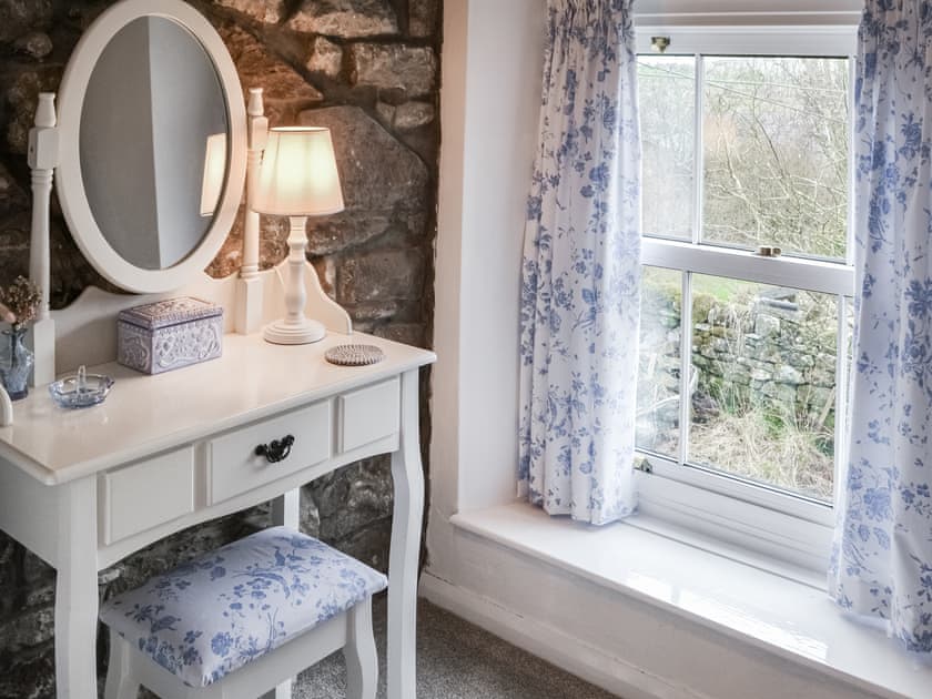 Bedroom | Middles Cottage, East Woodburn
