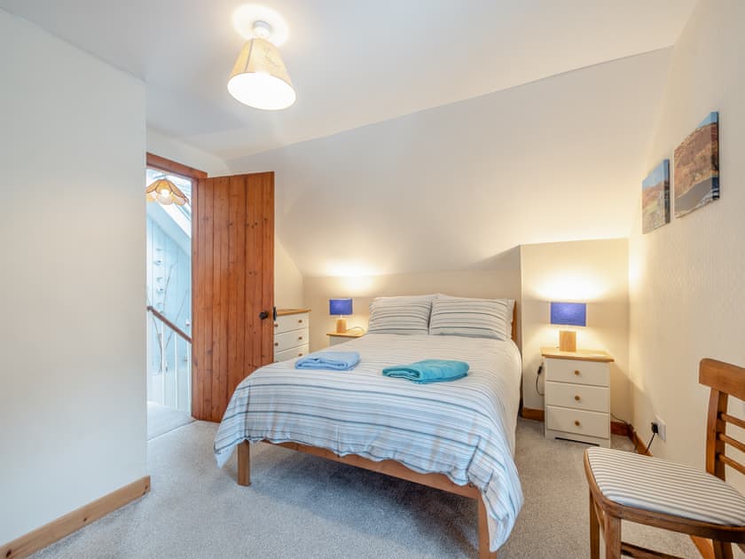 Double bedroom | 10 The Apostles - Apostle Cottages, Lochranza