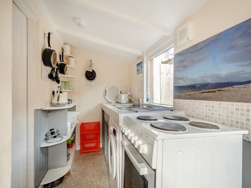 Kitchen | Apostles Back House - Apostle Cottages, Lochranza