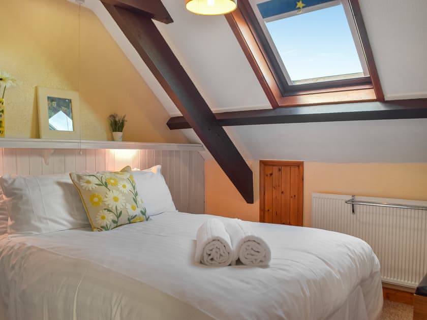 Double bedroom | Neptunes Nest, Broad Haven