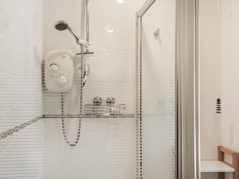 Bathroom | Chy Morvoren, Falmouth