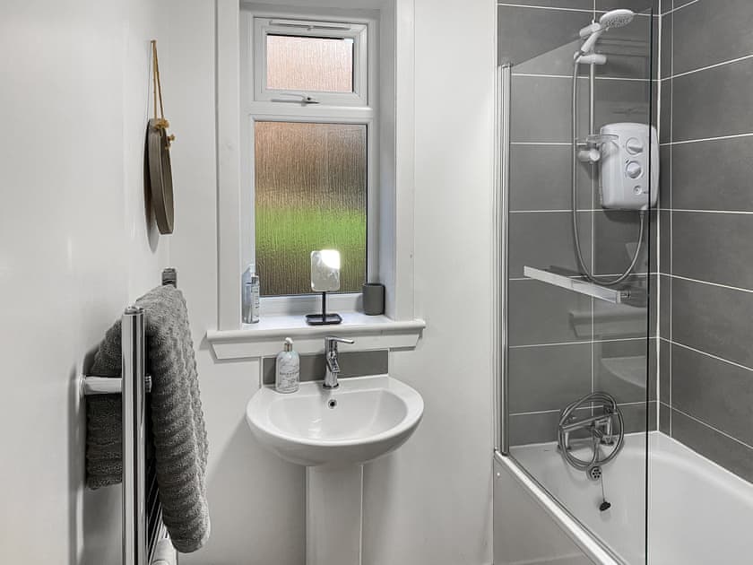 Bathroom | Rhuside, Campbeltown