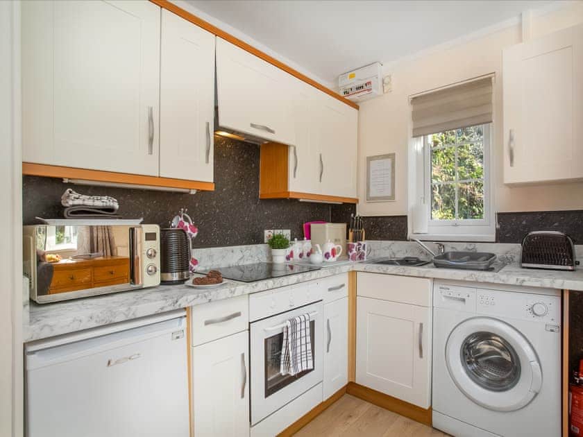 Kitchen | Bank Voles Nest - Granite Henge, Looe