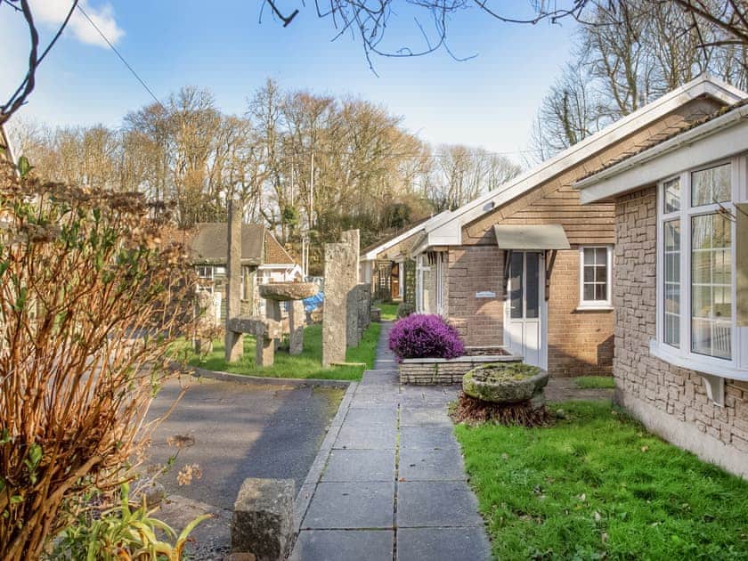 Exterior | Bank Voles Nest - Granite Henge, Looe
