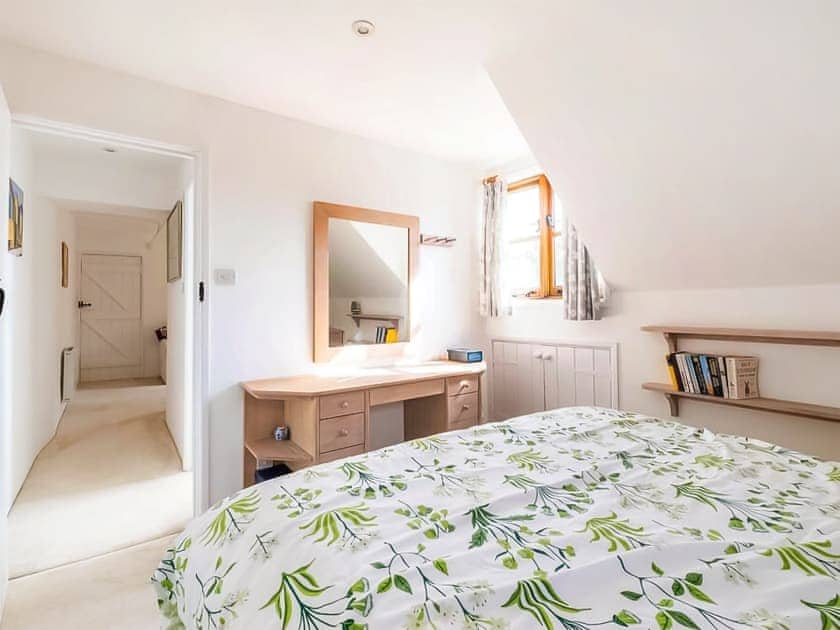 Double bedroom | East View, Acton
