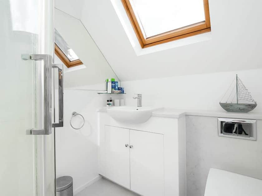 Bathroom | East View, Acton