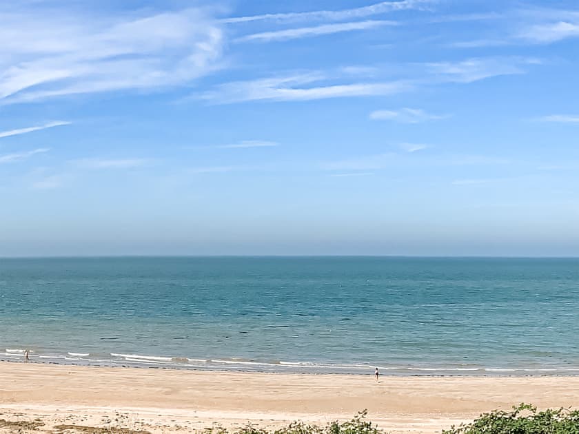 Beach View House in Westbrook, near Margate