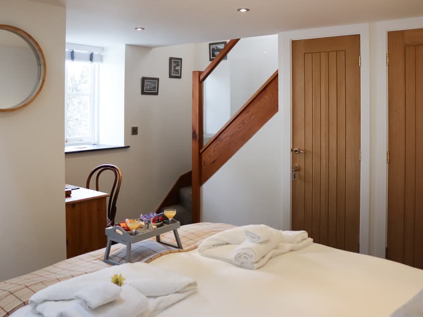 Double bedroom | Bwthyn y Celyn, Conwy Town
