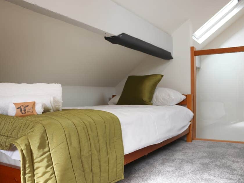 Twin bedroom | Bwthyn y Celyn, Conwy Town