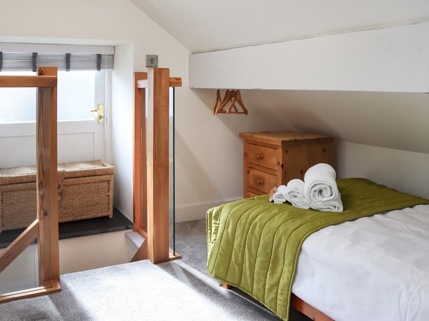 Twin bedroom | Bwthyn y Celyn, Conwy Town