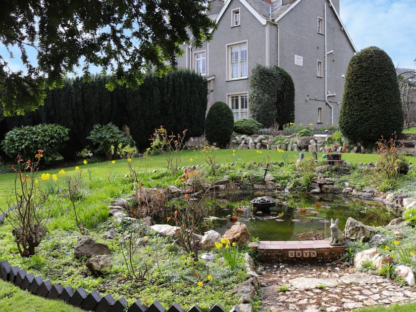 Surrounding area | Bwthyn y Celyn, Conwy Town