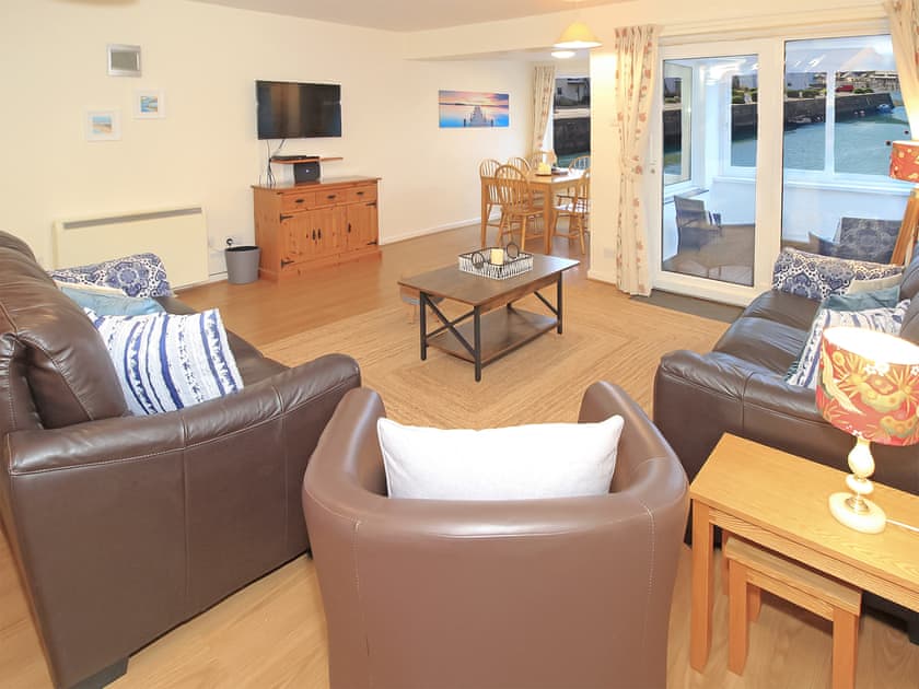 Open plan living space | Rivers Edge Penthouse, Porthmadog