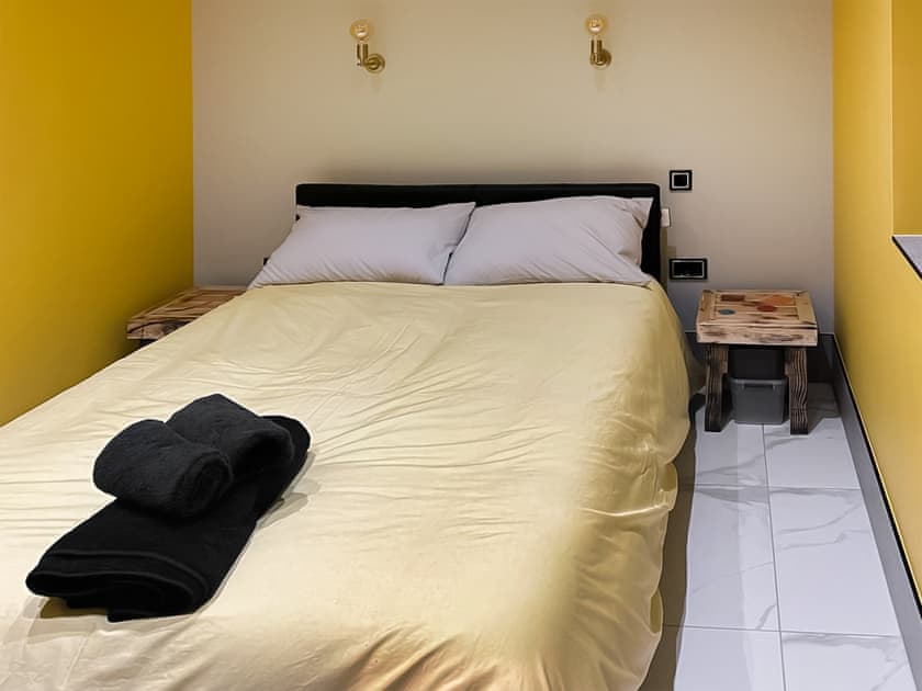 Double bedroom | Peartree Cottage, Sheffield