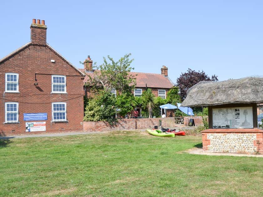 Surrounding area | Wanderer, Sutton Staithe, near Stalham