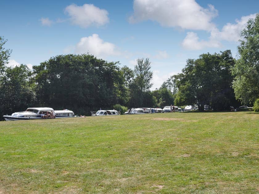 Surrounding area | Wanderer, Sutton Staithe, near Stalham