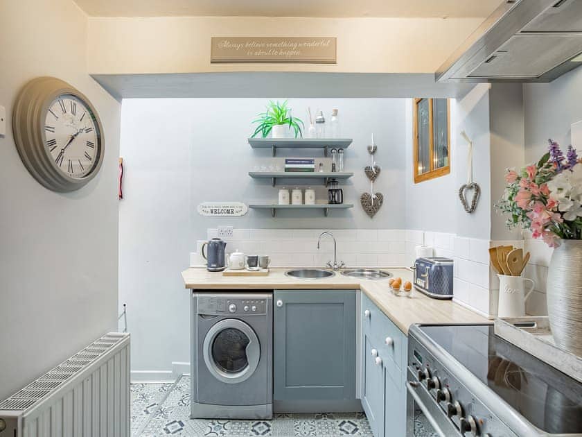 Kitchen | Crompton Cottage, Bretforton, near Evesham