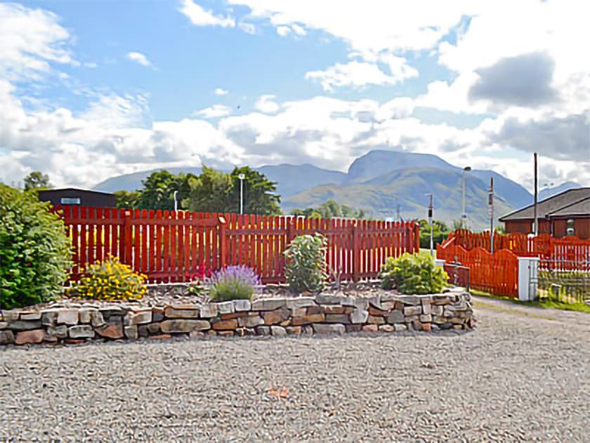 Driveway | Eilean Beag, Corpach, near Fort William