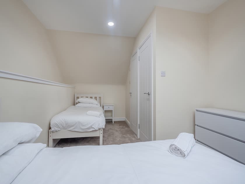Twin bedroom | The Coo Shed - Home Farm, Dunragit, near Stranraer