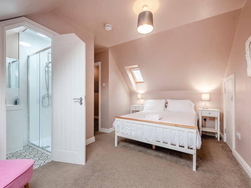 Double bedroom | The Coo Shed - Home Farm, Dunragit, near Stranraer
