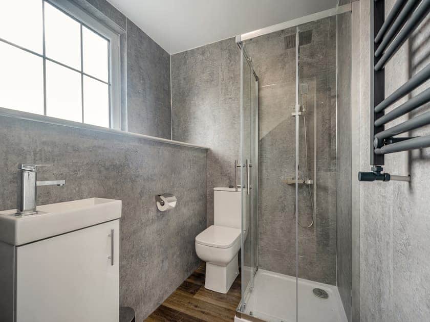 Bathroom | The Coo Shed - Home Farm, Dunragit, near Stranraer
