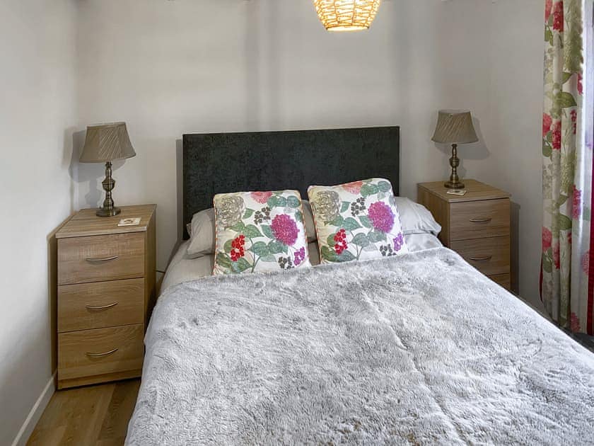 Double bedroom | Cyll y Felin Fawr 1 - Cyll y Felin Fawr, Aberdaron