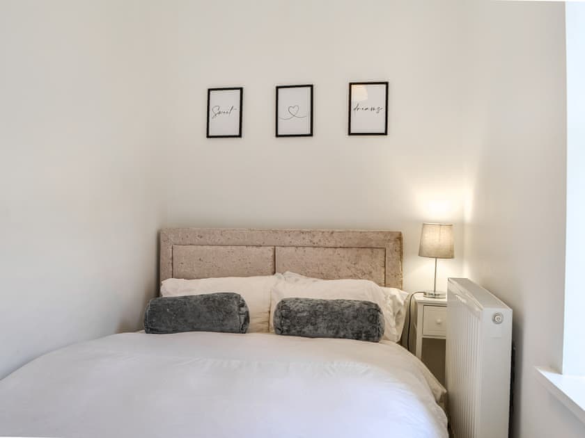 Double bedroom | Doodles Holiday Home, Eyemouth