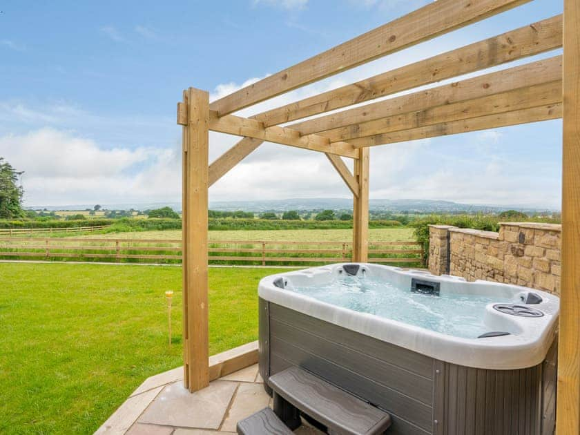 Hot tub | Dewhurst House, Langho