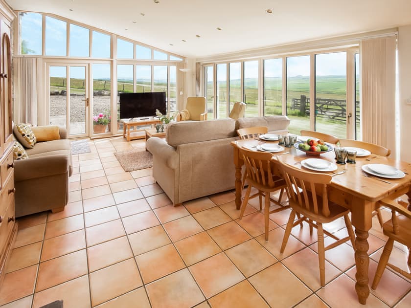 Well presented, spacious living/ dining room | Grindon Cartshed, Grindon near Haydon Bridge