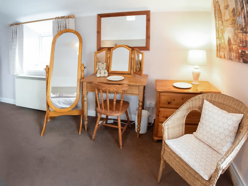 Double bedroom | Cherry Tree Cottage - Spring Cottages, Cheddar