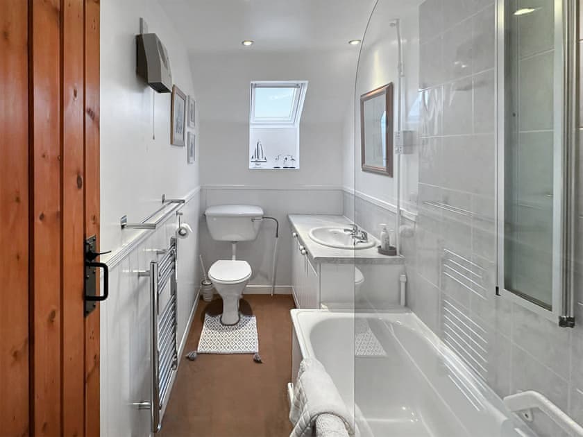 Bathroom | Cherry Tree Cottage - Spring Cottages, Cheddar