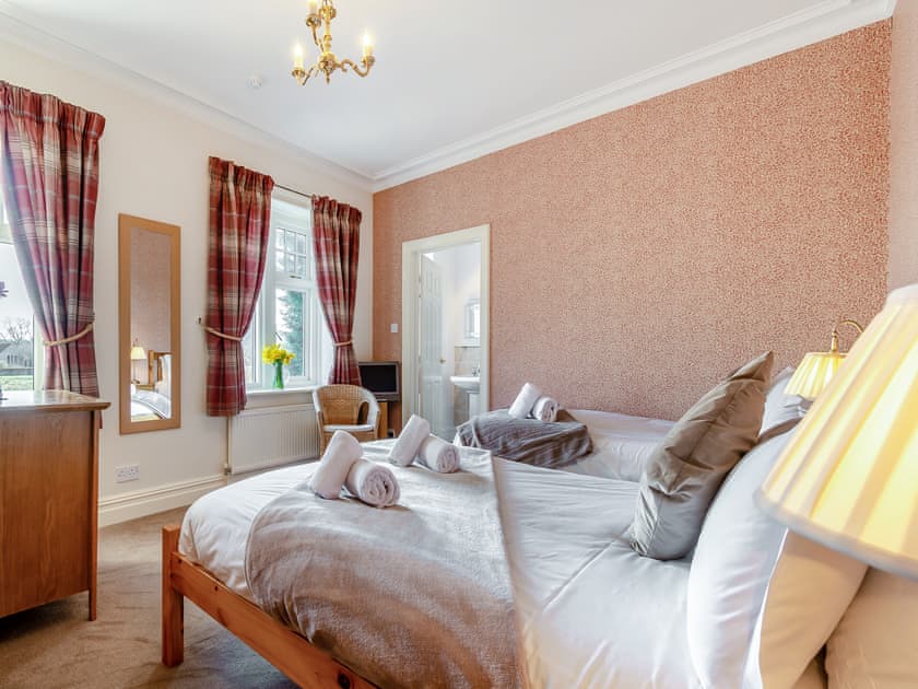 Twin bedroom | Heatherdene, Goathland, near Whitby
