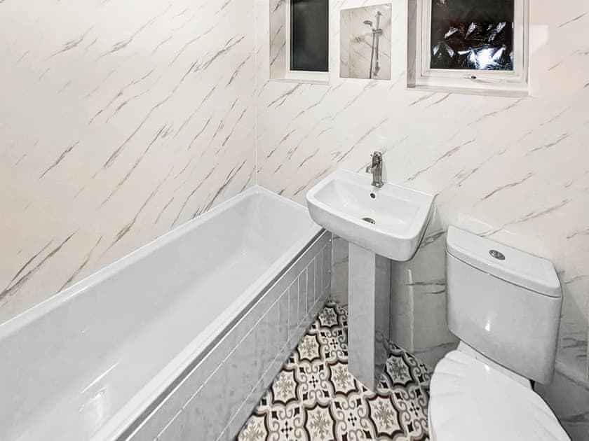 Bathroom | Coastal Hideout, Wells-next-the-Sea