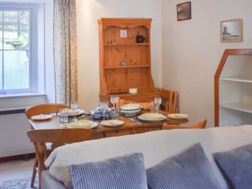 Living room/dining room | Bayview, Kentallen, near Appin