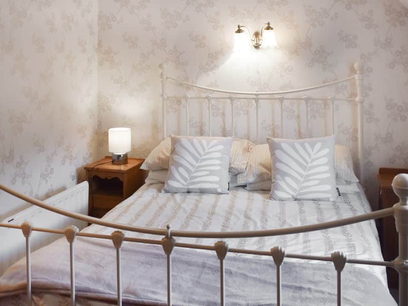 Double bedroom | Bayview, Kentallen, near Appin
