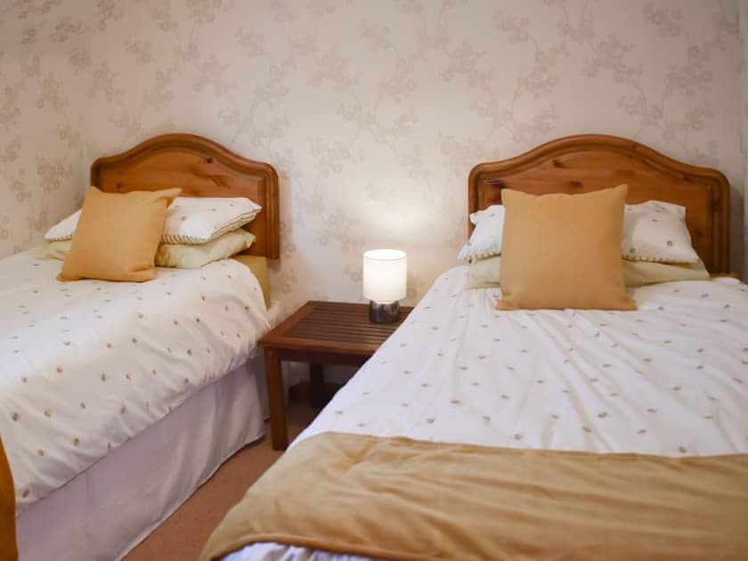Twin bedroom | Bayview, Kentallen, near Appin