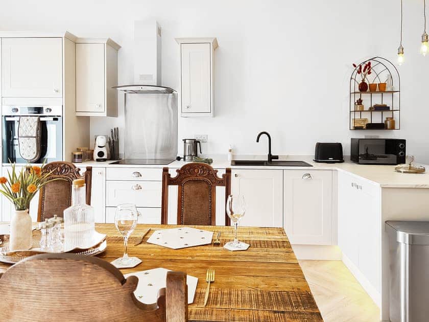 Kitchen/diner | Henry House - The Methodist Chapel, Burton in Lonsdale