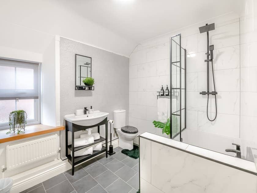 Bathroom | Stella’s Retreat, Guisborough
