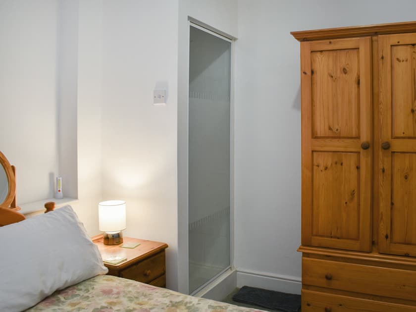 Ground floor bedroom with shower | Avondale, Clacton on Sea