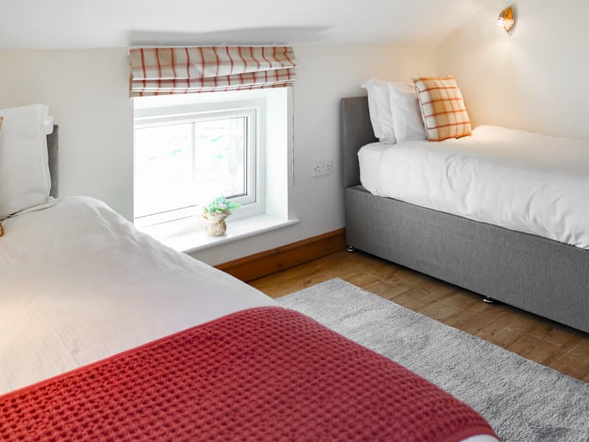 Twin bedroom | Bwthyn Glanllyn, Bala