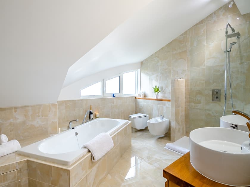 Bathroom | Bide-A-Wee, Wroxham