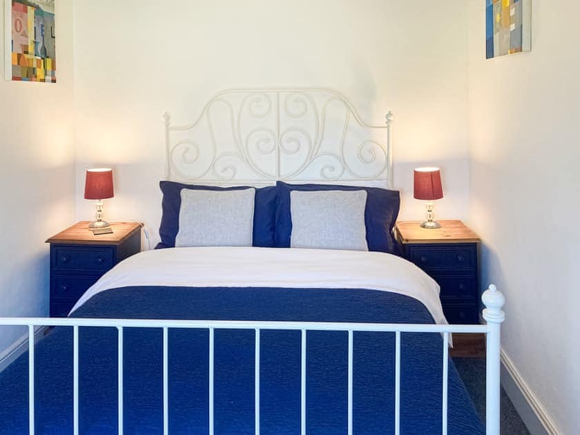 Double bedroom | Ty Newydd, Pontllyfni, near Caernarfon