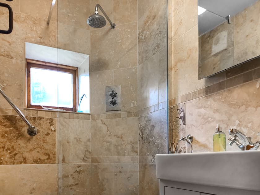 Convenient wet-room | The Mill House, Lea, near Ross-on-Wye