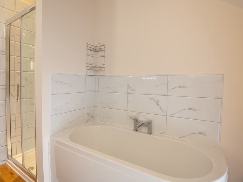 Bathroom | Mews Cottage, Abergele