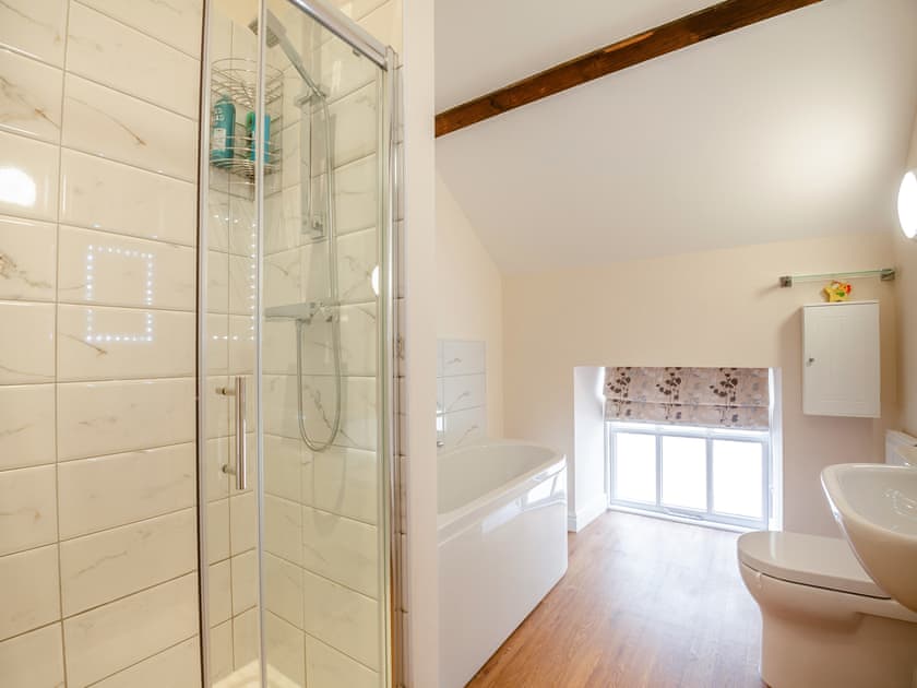 Bathroom | Mews Cottage, Abergele