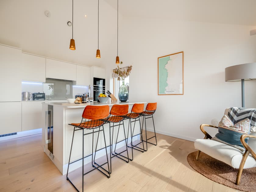 Open plan living space | 3 Karn Havos, Mawgan Porth