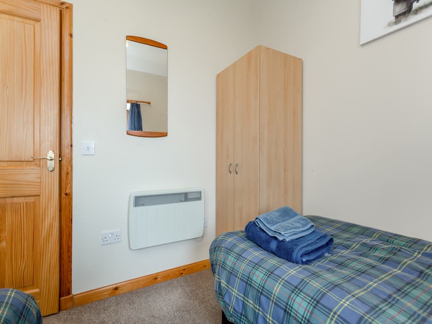 Twin bedroom | The Byre - The Byre, The Barn and The Stable, Mey, near Thurso